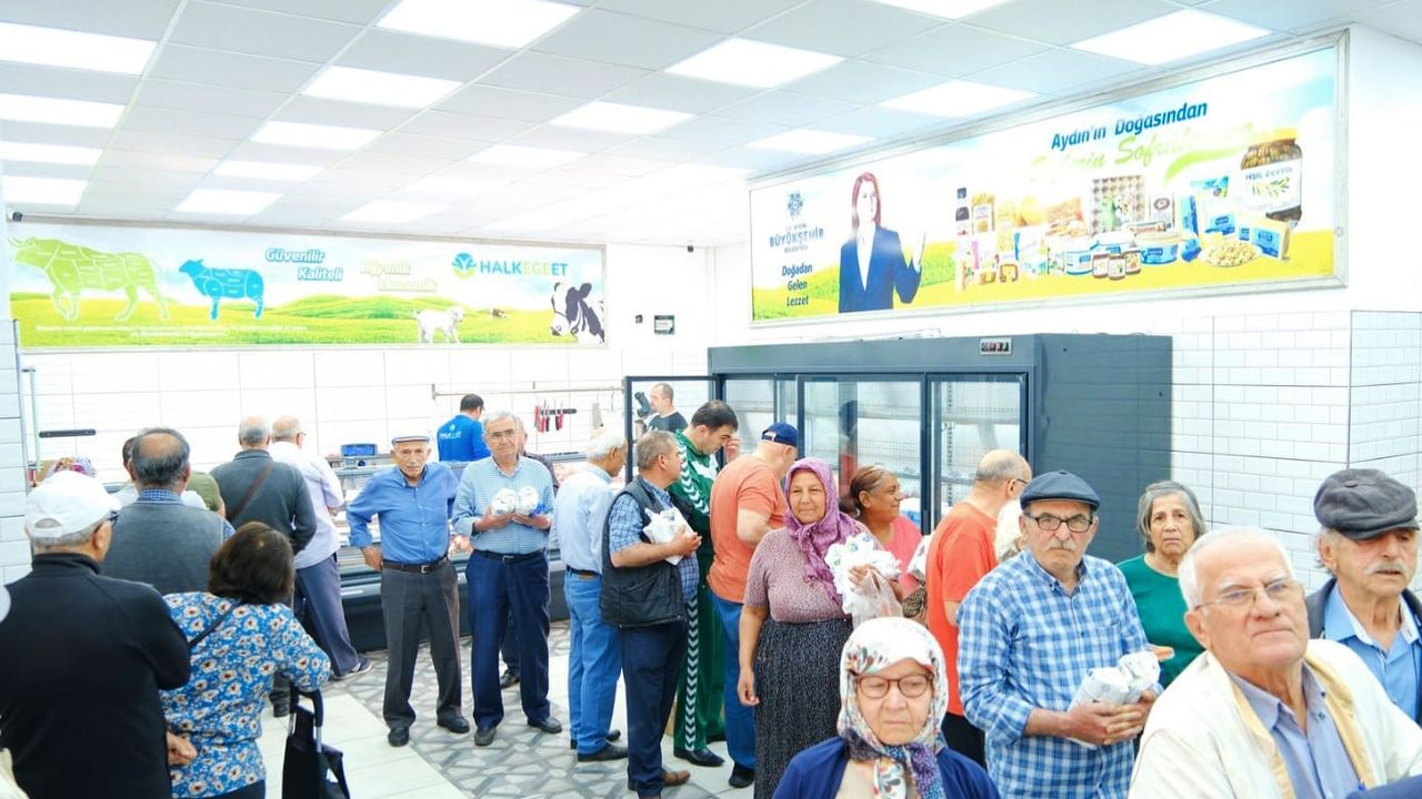 Emekli Kart Projesi Tekrar Gündemde: Avantajları Neler Olacak?