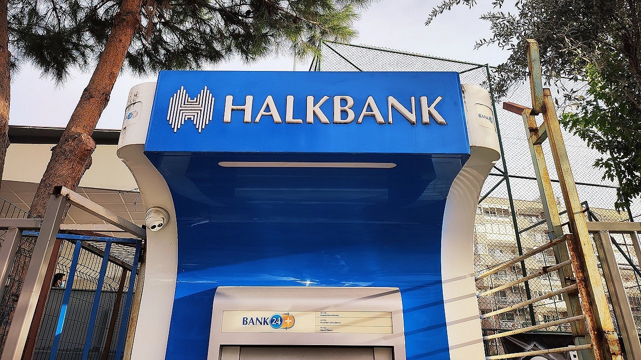 Halkbank esnafa 500 bin TL faizsiz kredi fırsatı sundu: 5 yıl vade, tek şartla destek