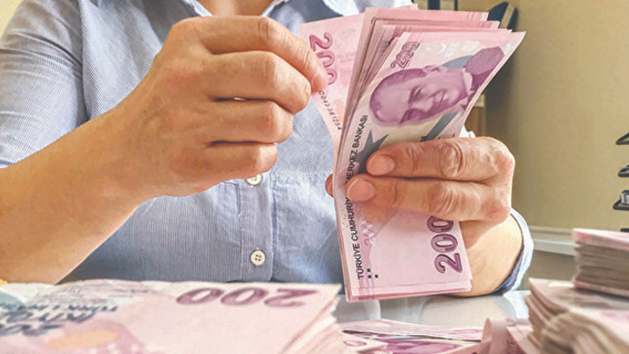 14 MİLYON Emekliye Yeni Ödeme Tablosu Açıklandı! 1000 TL ve 18900 TL Arası Hesaba Yatacak!