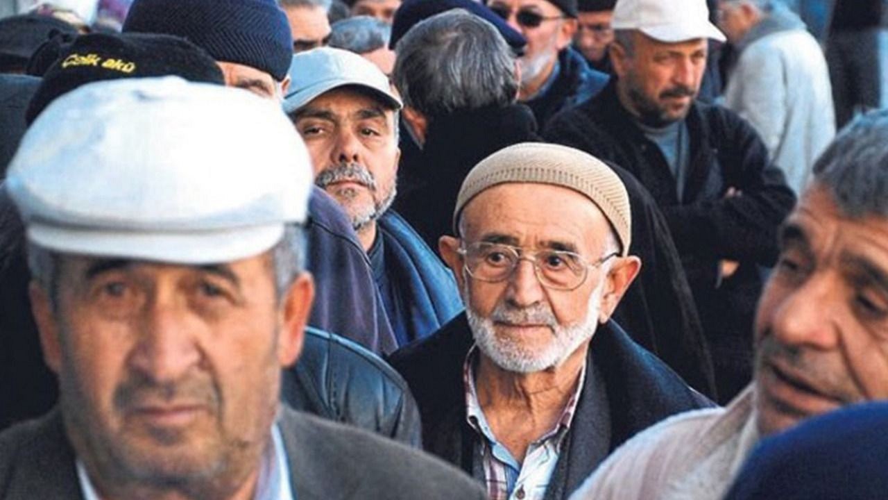 3-4-5 Kasım’da SSK Bağkur Emeklilerine Destek Parası Yatacak! Tam 15000 TL Ödenecek